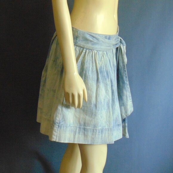 Juicy Couture NWT Acid Washed Calumet Denim Faux Wrap Mini $173 Skirt 12 - Picture 4 of 6